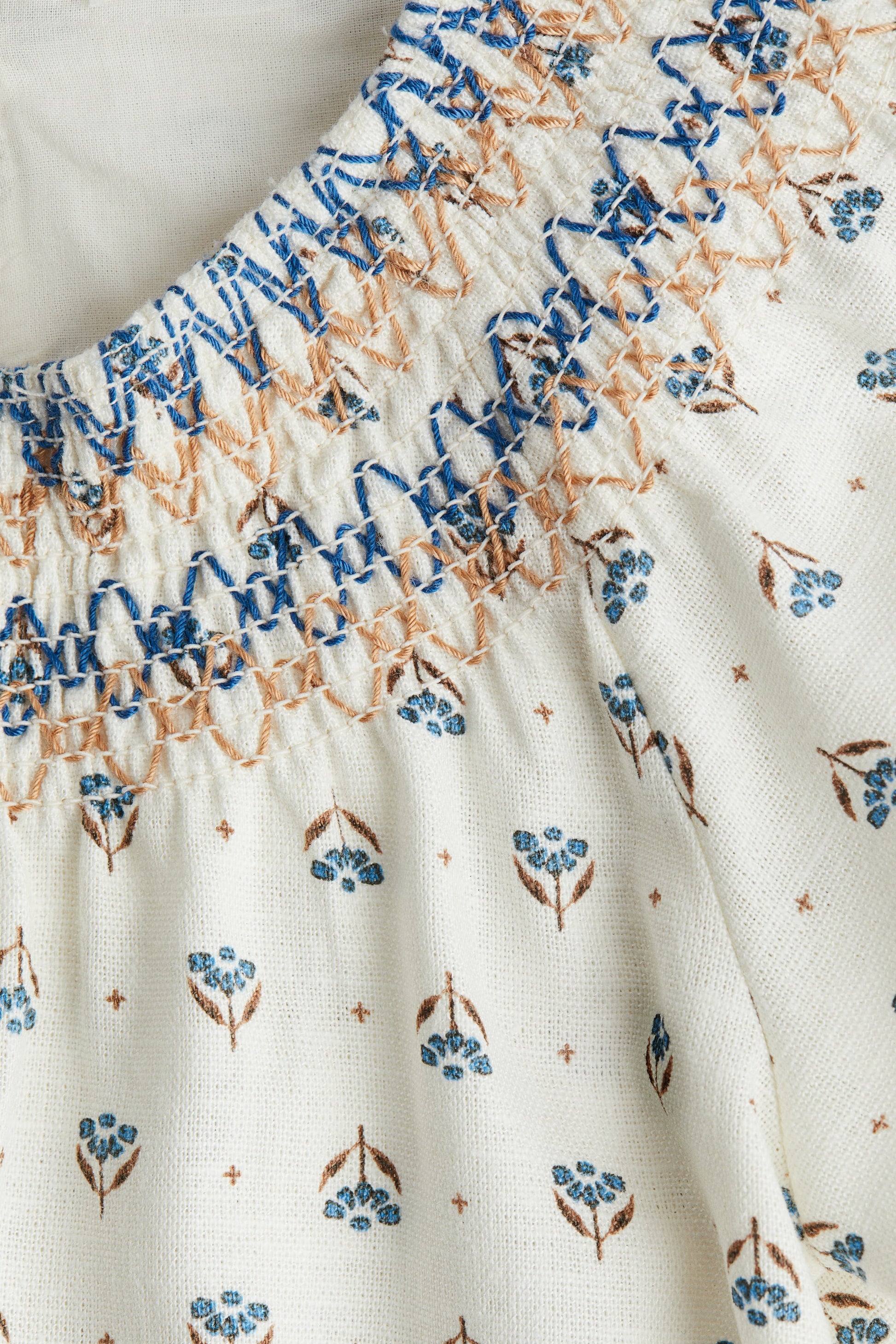 A-line dress with pleated details