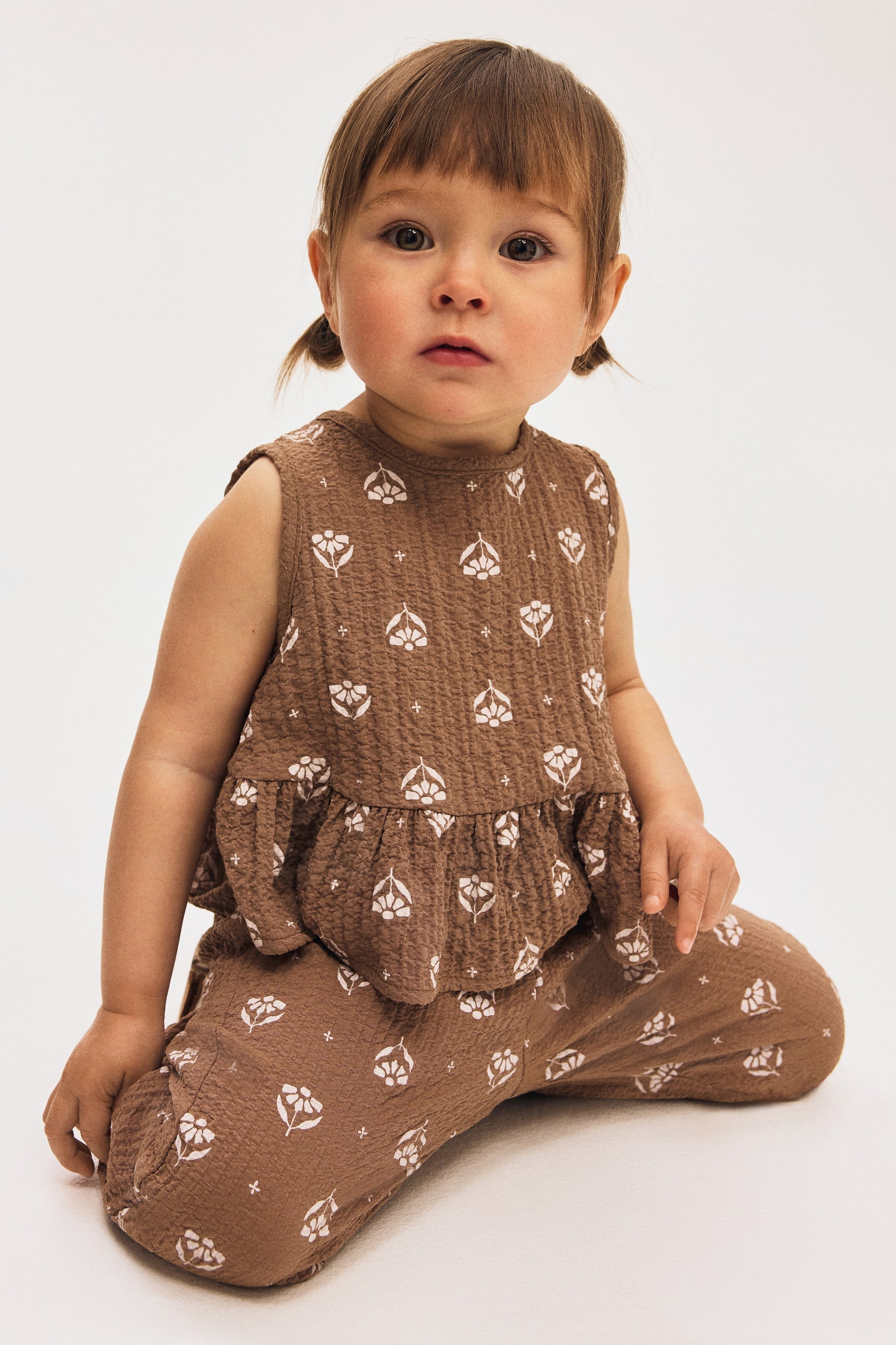 2 piece set shirt and pants